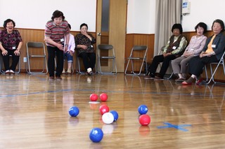 4.ゲームの様子(入口側)A.jpg